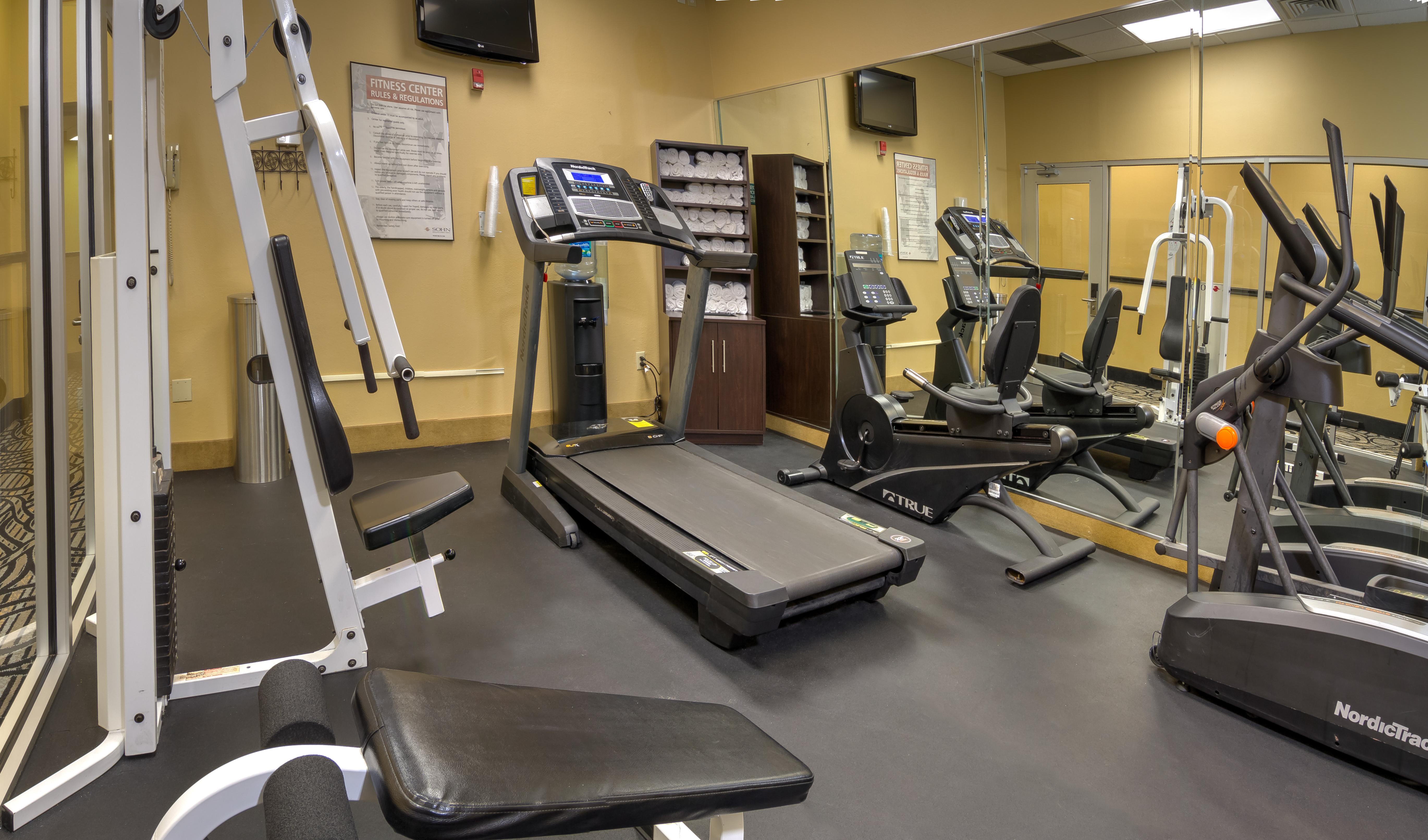 Clarion Inn & Suites At International Drive Williamsburg Luaran gambar