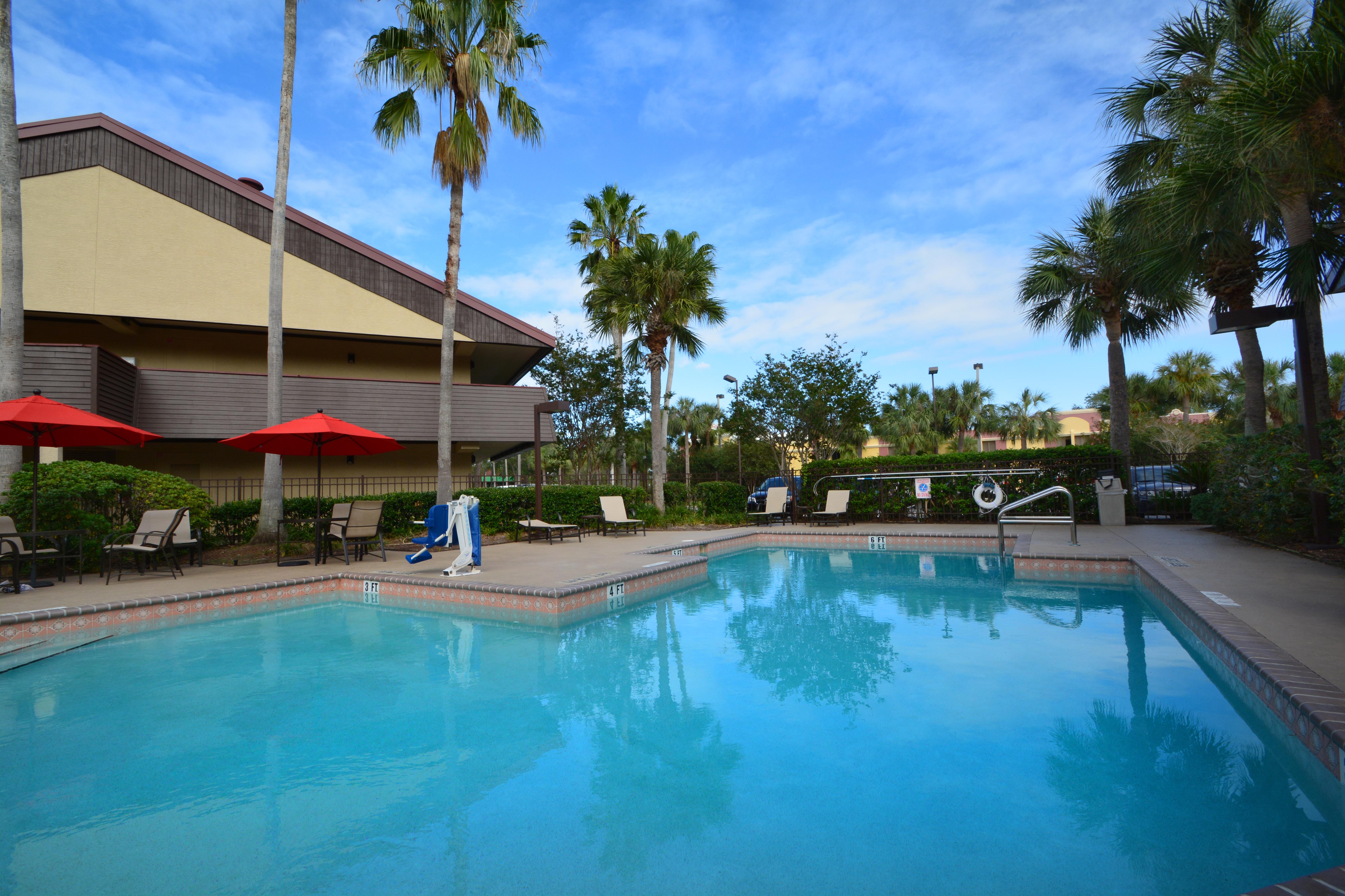 Clarion Inn & Suites At International Drive Williamsburg Luaran gambar