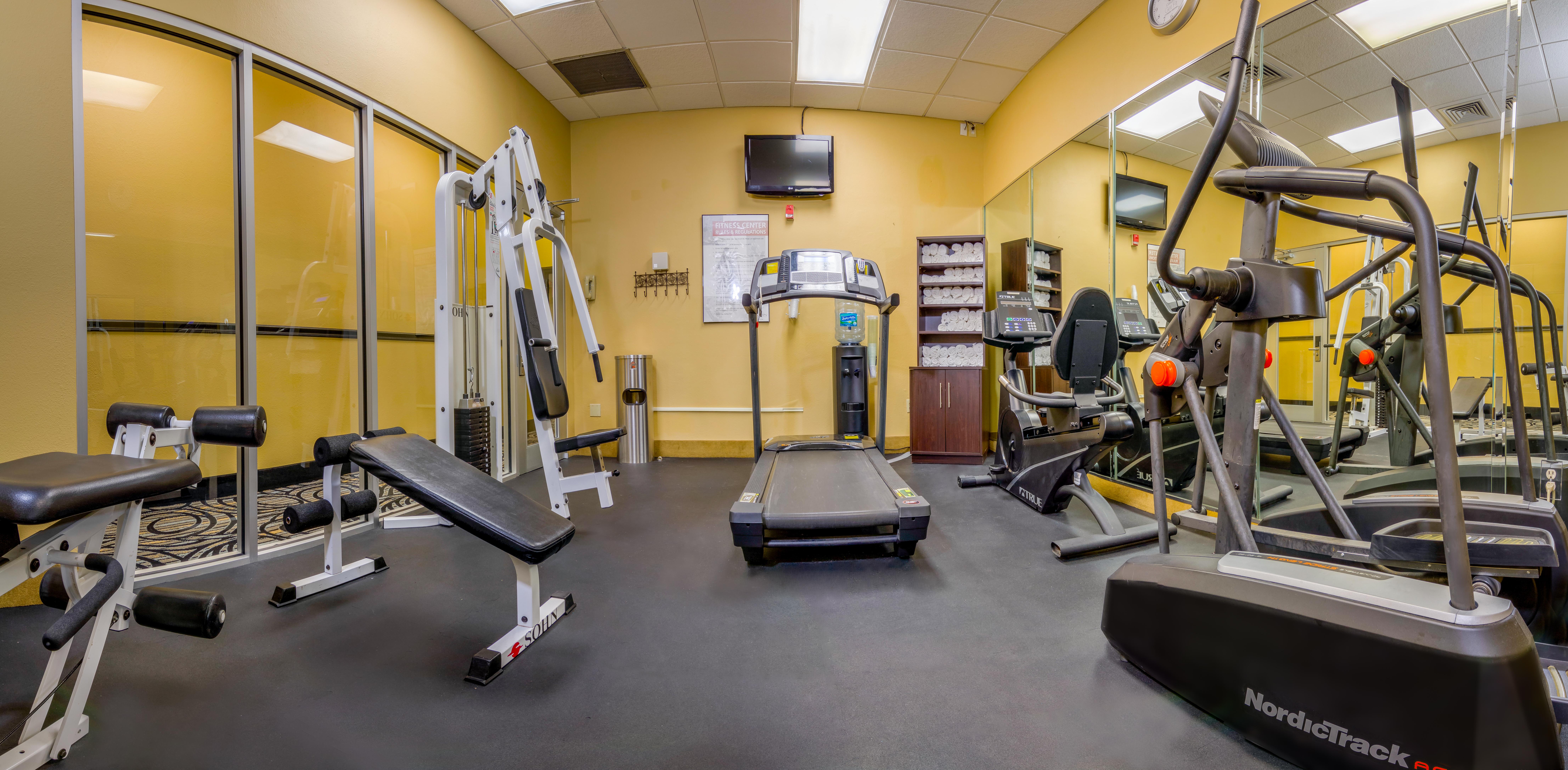 Clarion Inn & Suites At International Drive Williamsburg Luaran gambar
