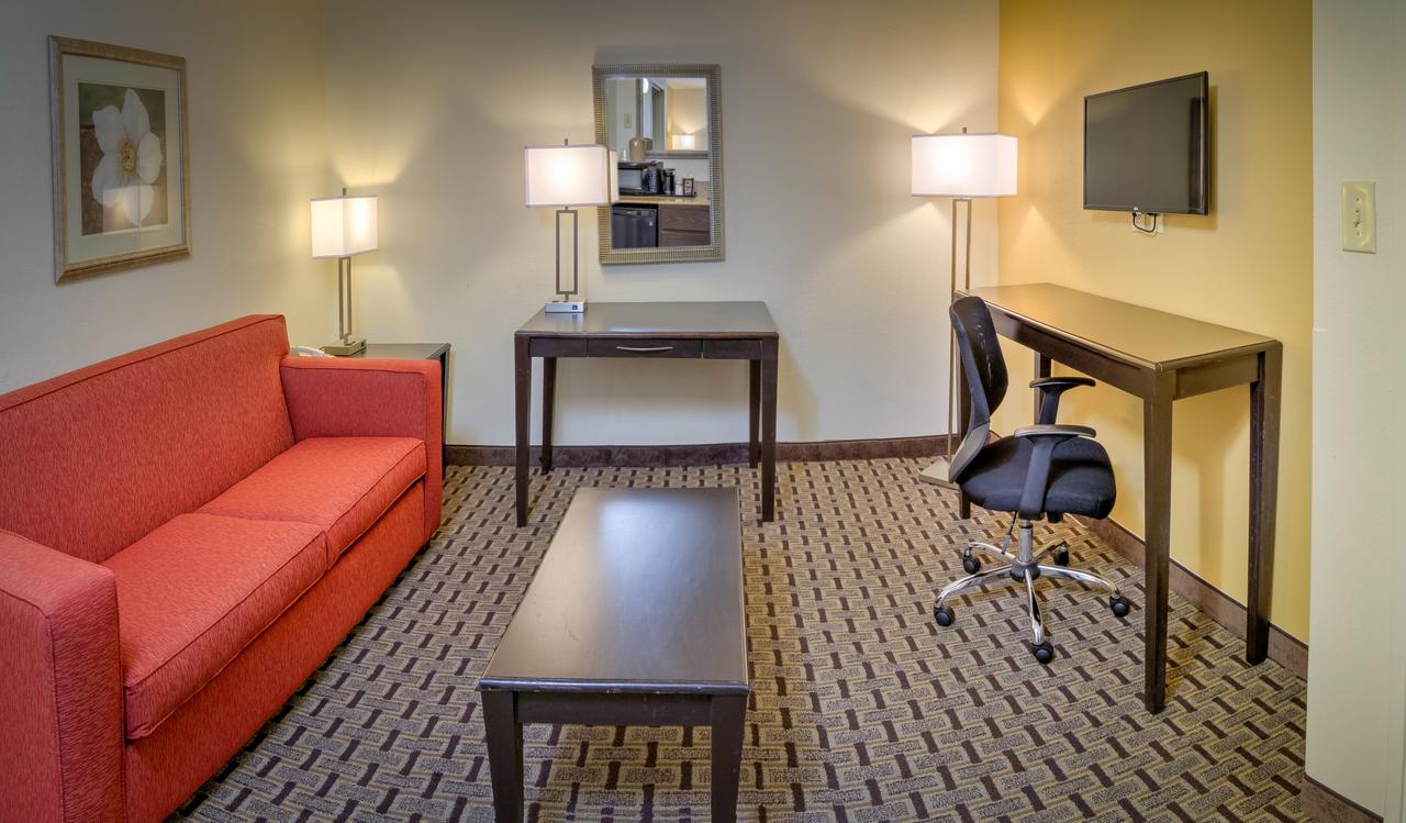 Clarion Inn & Suites At International Drive Williamsburg Luaran gambar