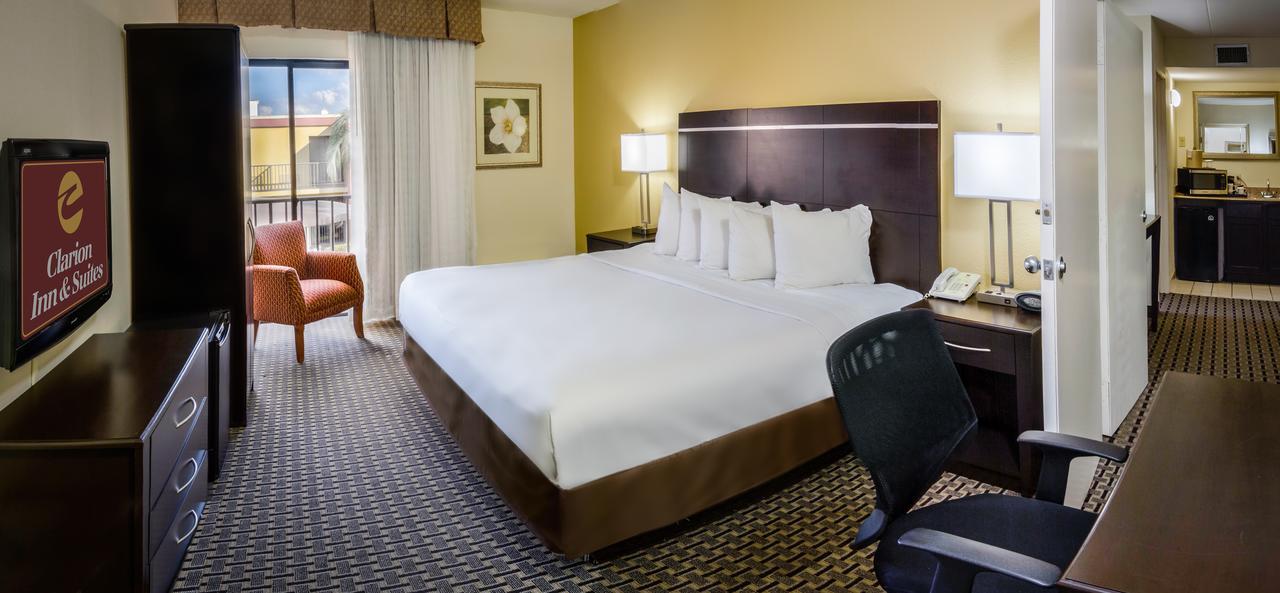 Clarion Inn & Suites At International Drive Williamsburg Luaran gambar