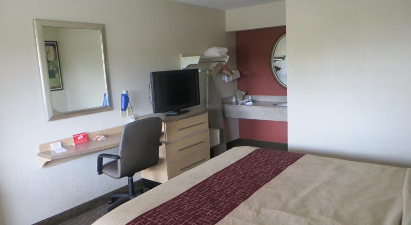 Clarion Inn & Suites At International Drive Williamsburg Luaran gambar