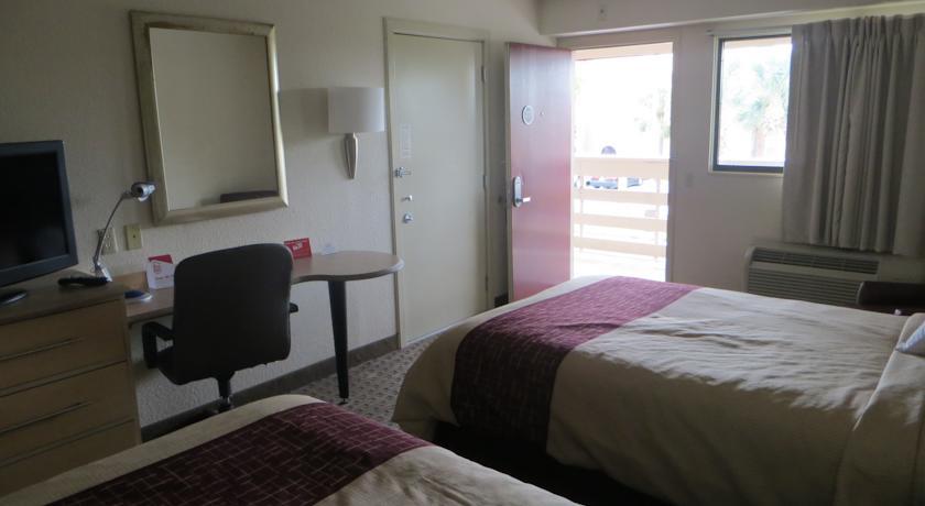 Clarion Inn & Suites At International Drive Williamsburg Luaran gambar