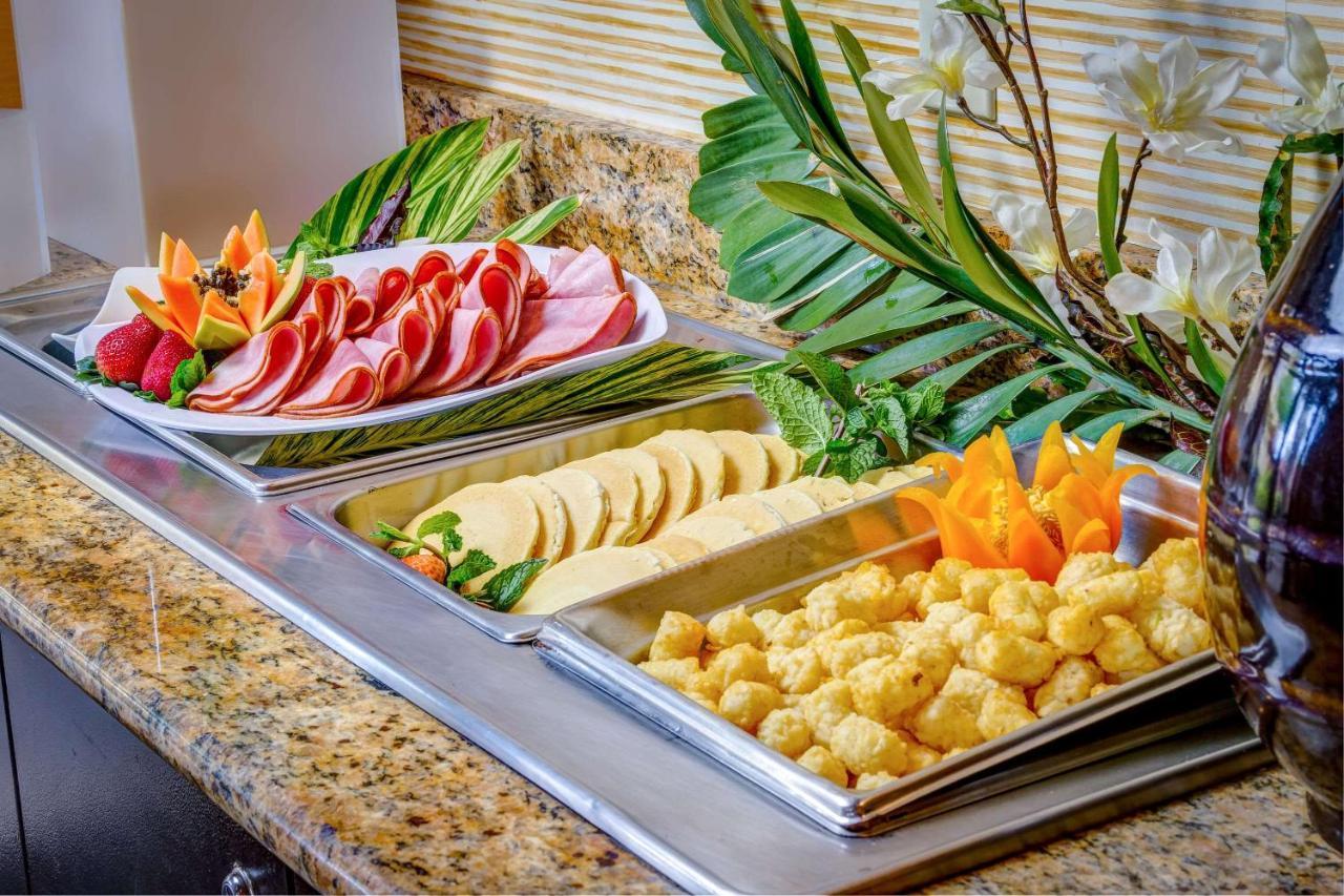 Clarion Inn & Suites At International Drive Williamsburg Luaran gambar